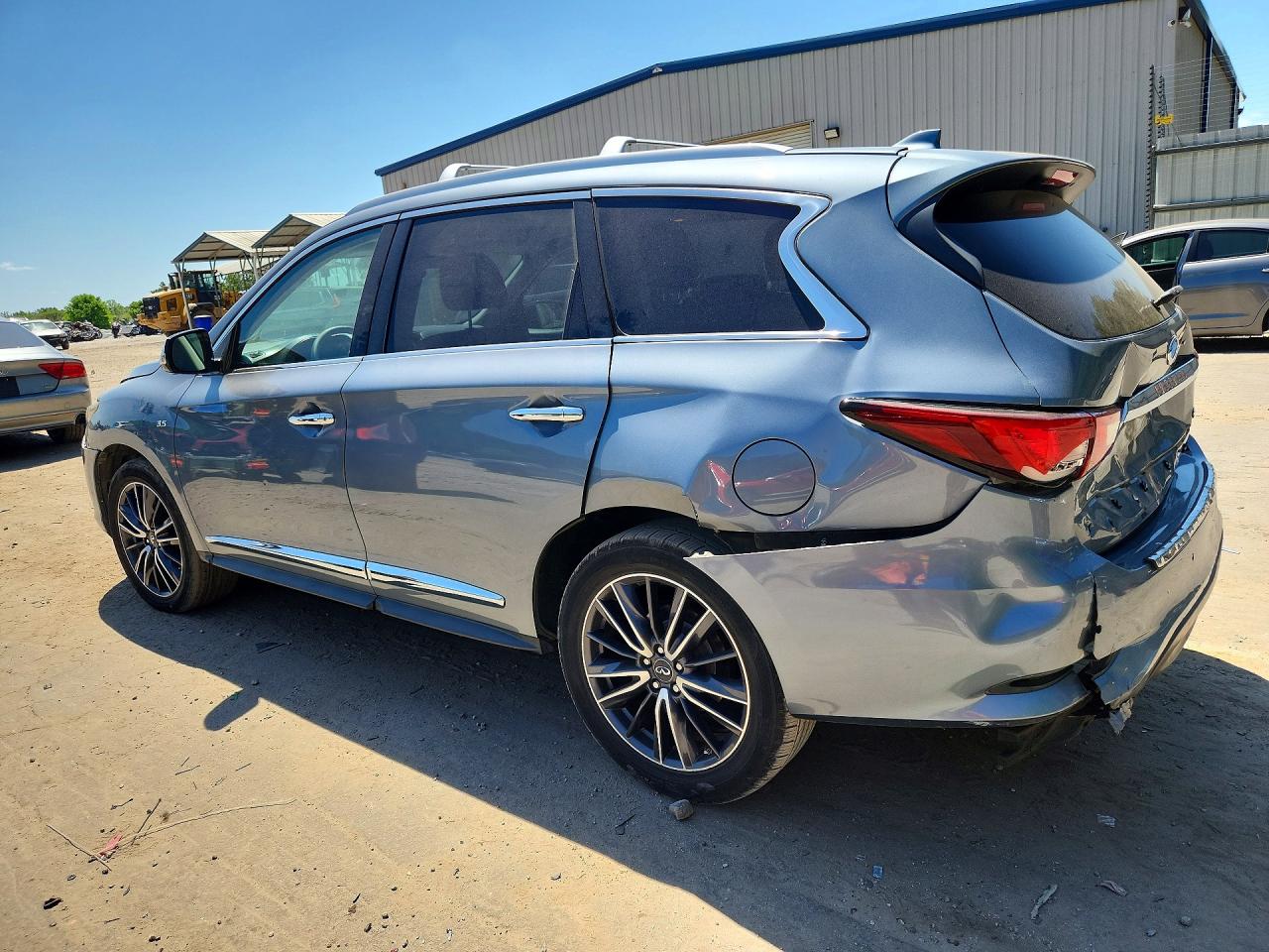 2017 INFINITI QX60 BASE — снимка 2