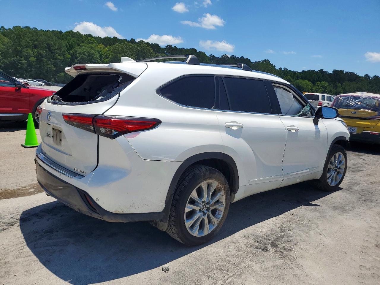 2020 TOYOTA HIGHLANDER LIMITED — снимка 3