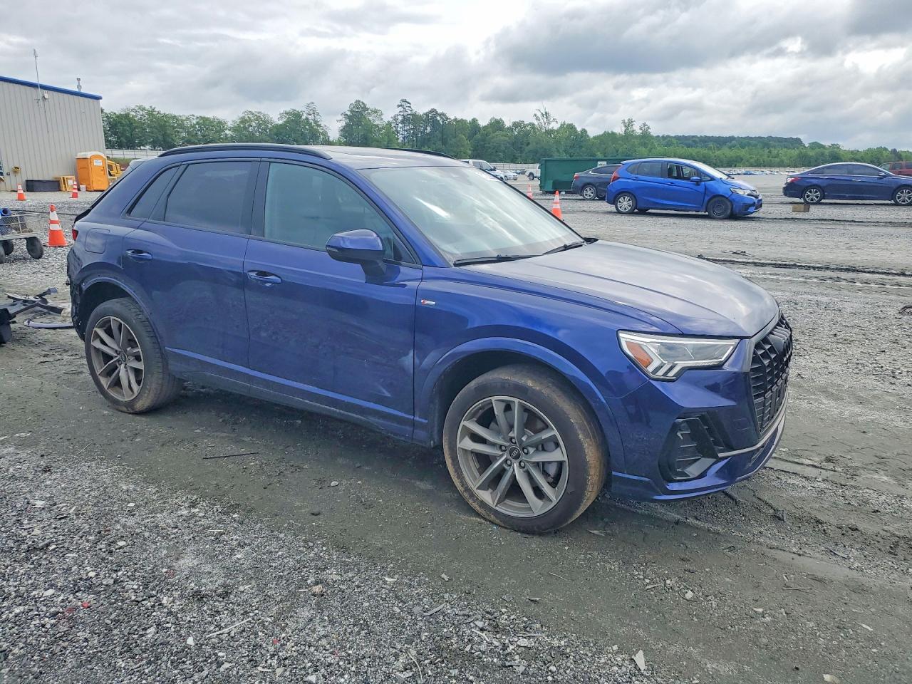 2024 AUDI Q3 — снимка 4