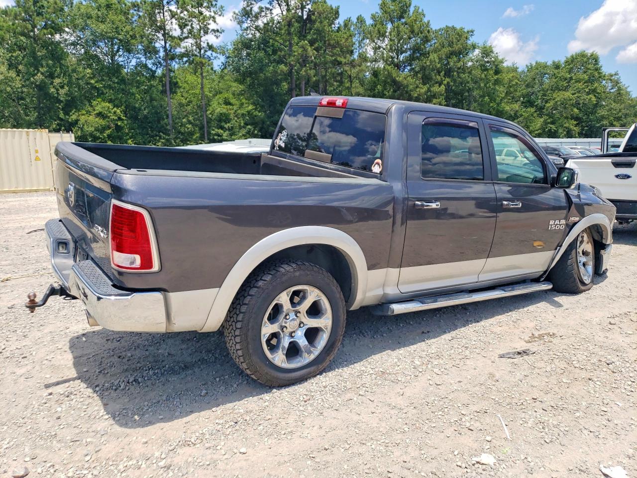 2017 RAM 1500 LARAMIE — снимка 3