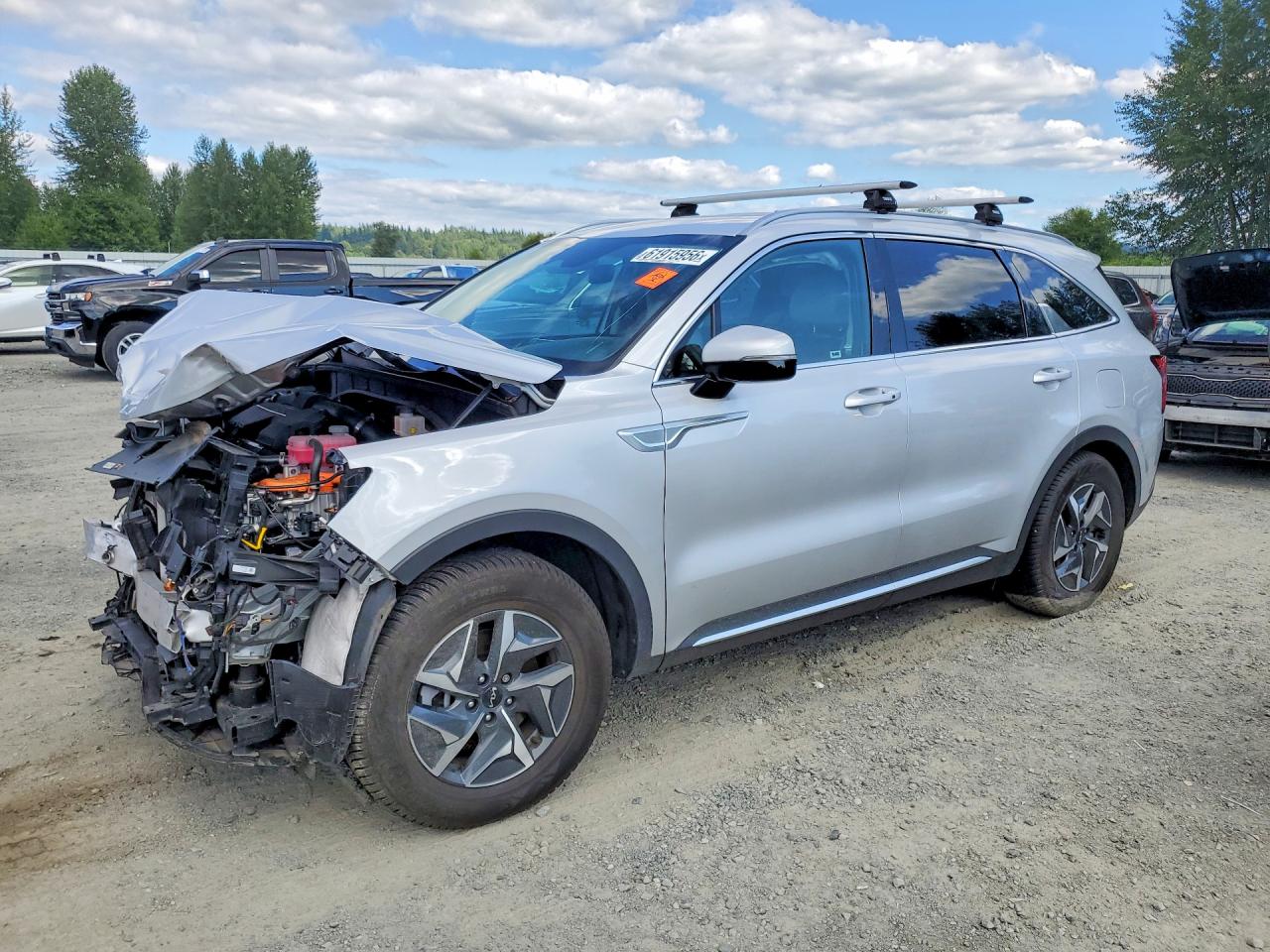 2022 KIA SORENTO S