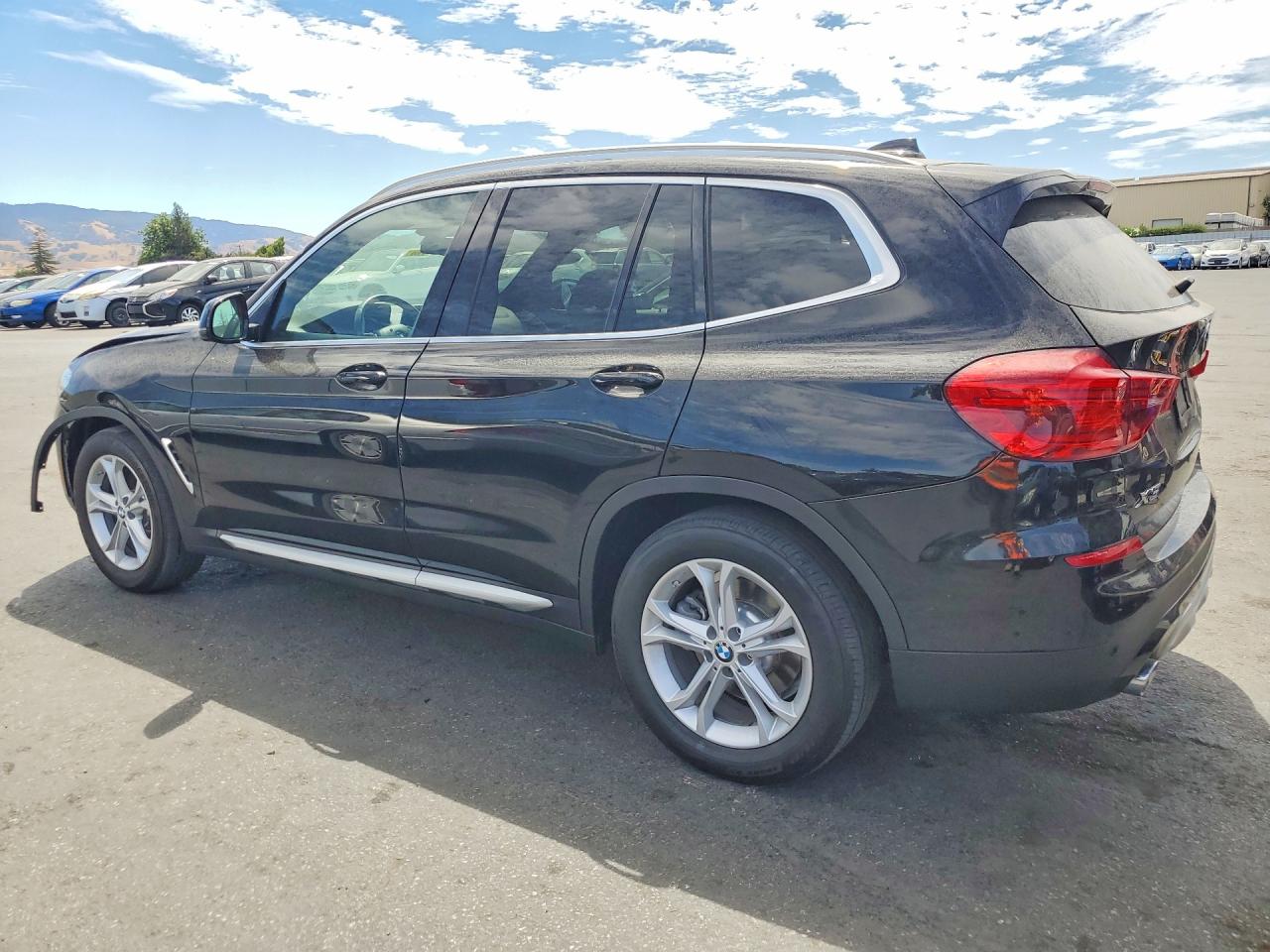 2019 BMW X3 SDRIVE30I — снимка 2