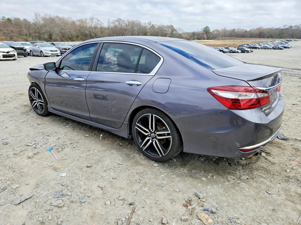 2017 HONDA ACCORD SPORT — снимка 2