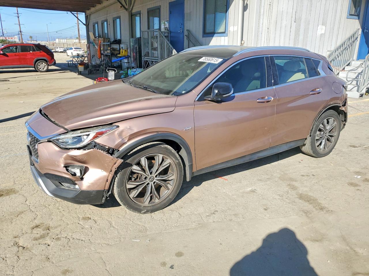2018 INFINITI QS30