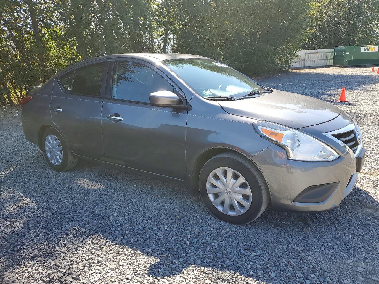 2017 NISSAN VERSA 1.6 SV — снимка 4