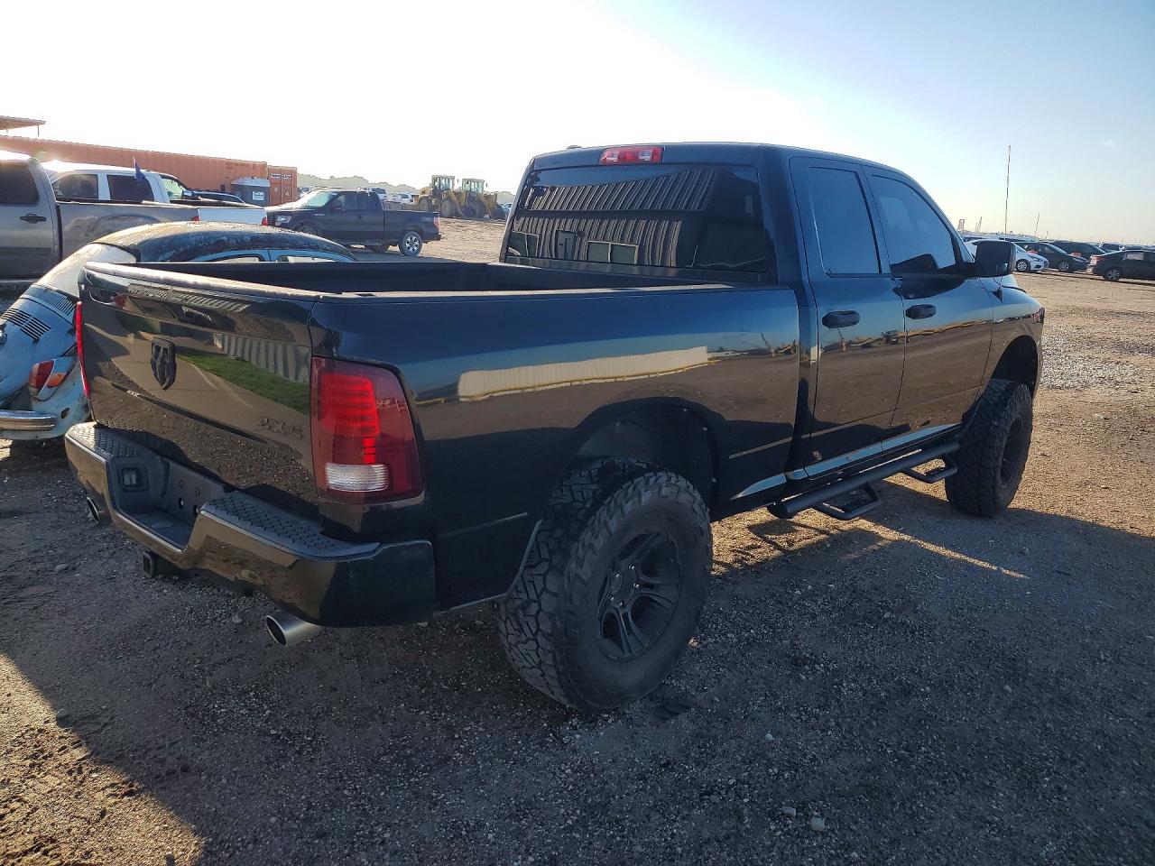 2015 RAM 1500 ST — снимка 3