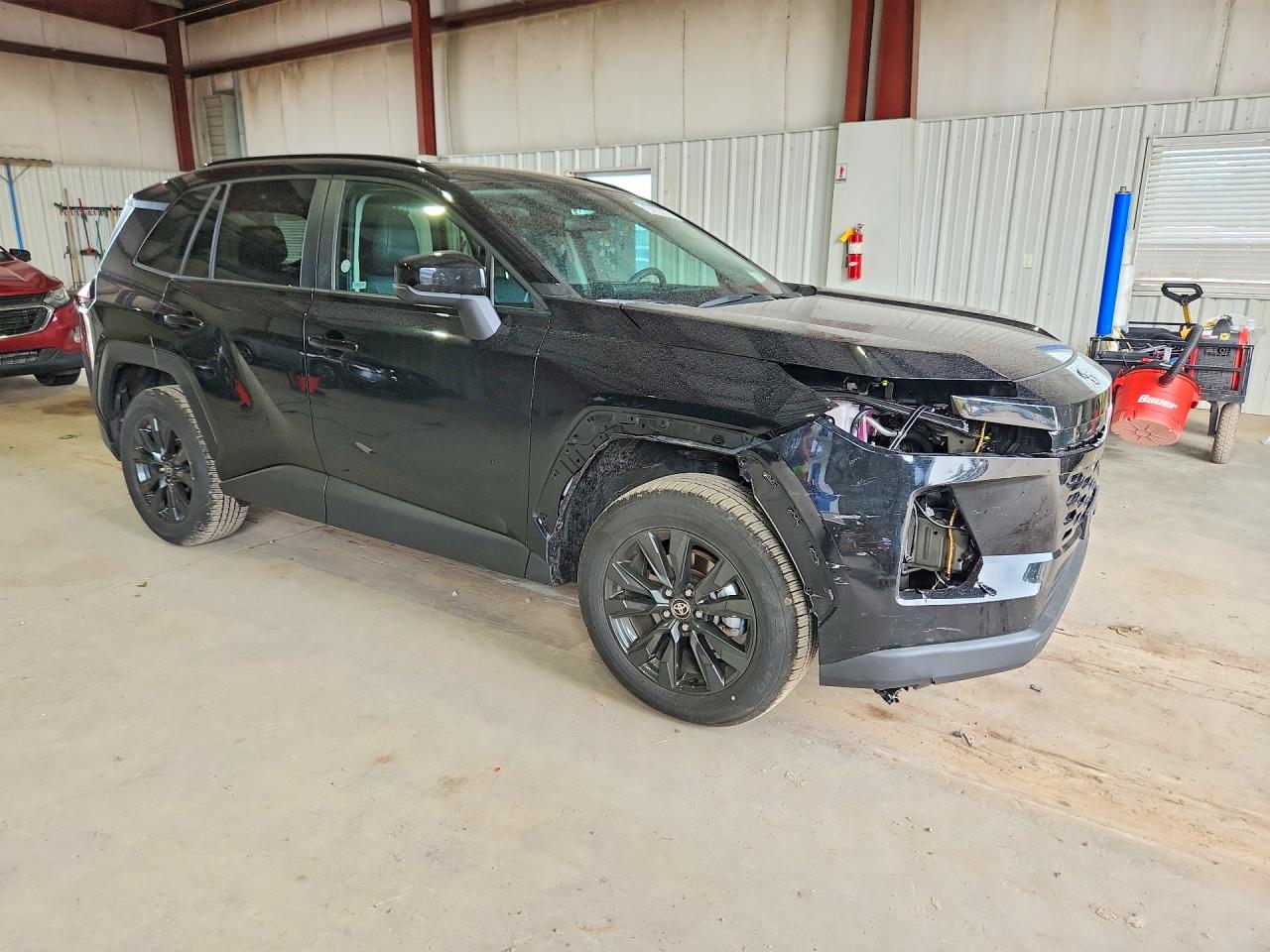 2026 TOYOTA RAV4 XLE PREMIUM — снимка 4