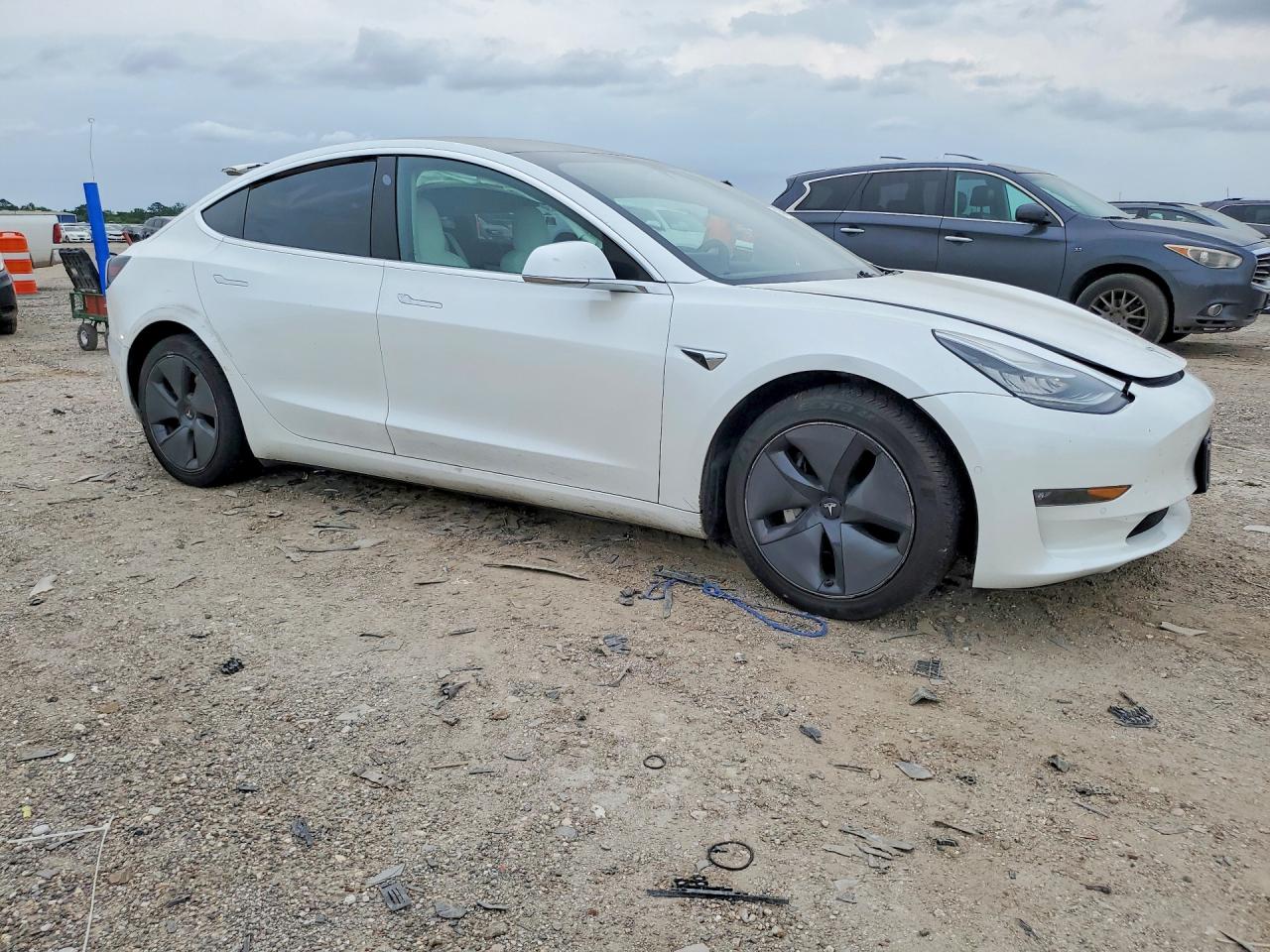 2020 TESLA MODEL 3 — снимка 4