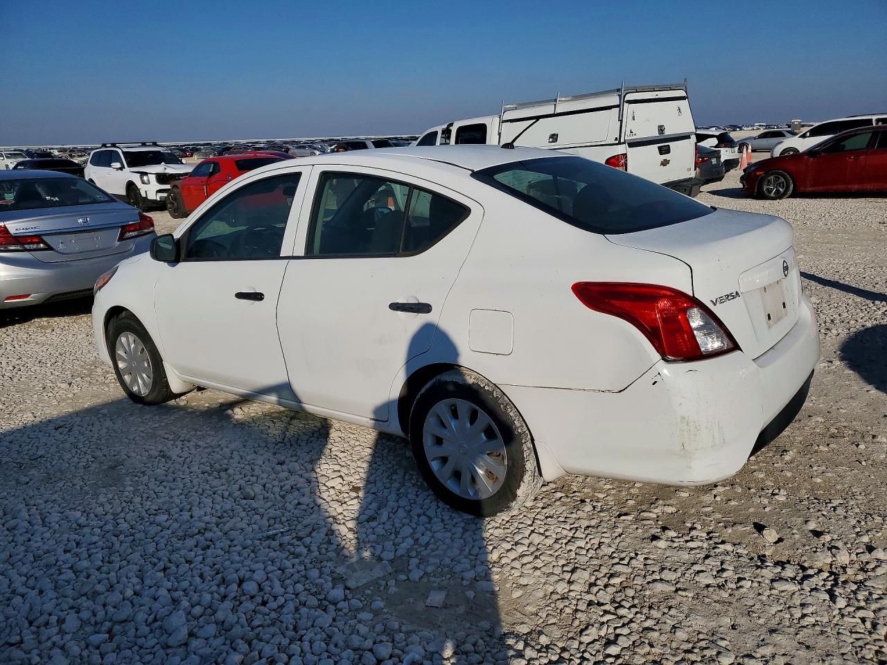 2015 NISSAN VERSA S — снимка 2