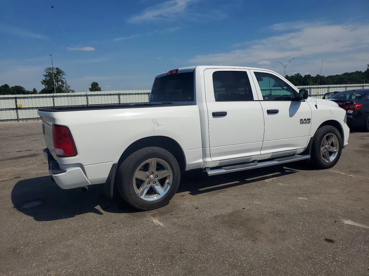 2017 RAM 1500 ST — снимка 3