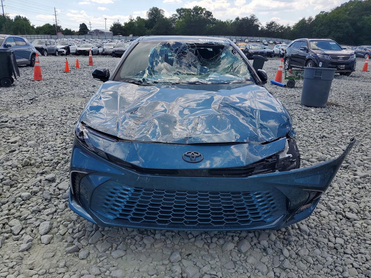 2025 TOYOTA CAMRY XSE — снимка 5