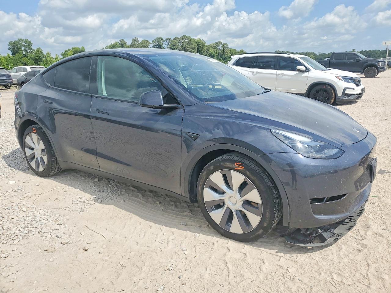 2024 TESLA MODEL Y — снимка 4