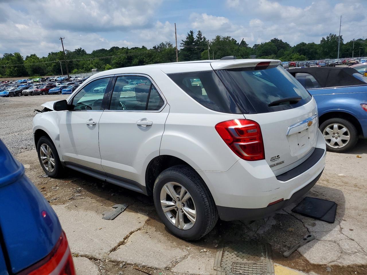 2017 CHEVROLET EQUINOX LS — снимка 2