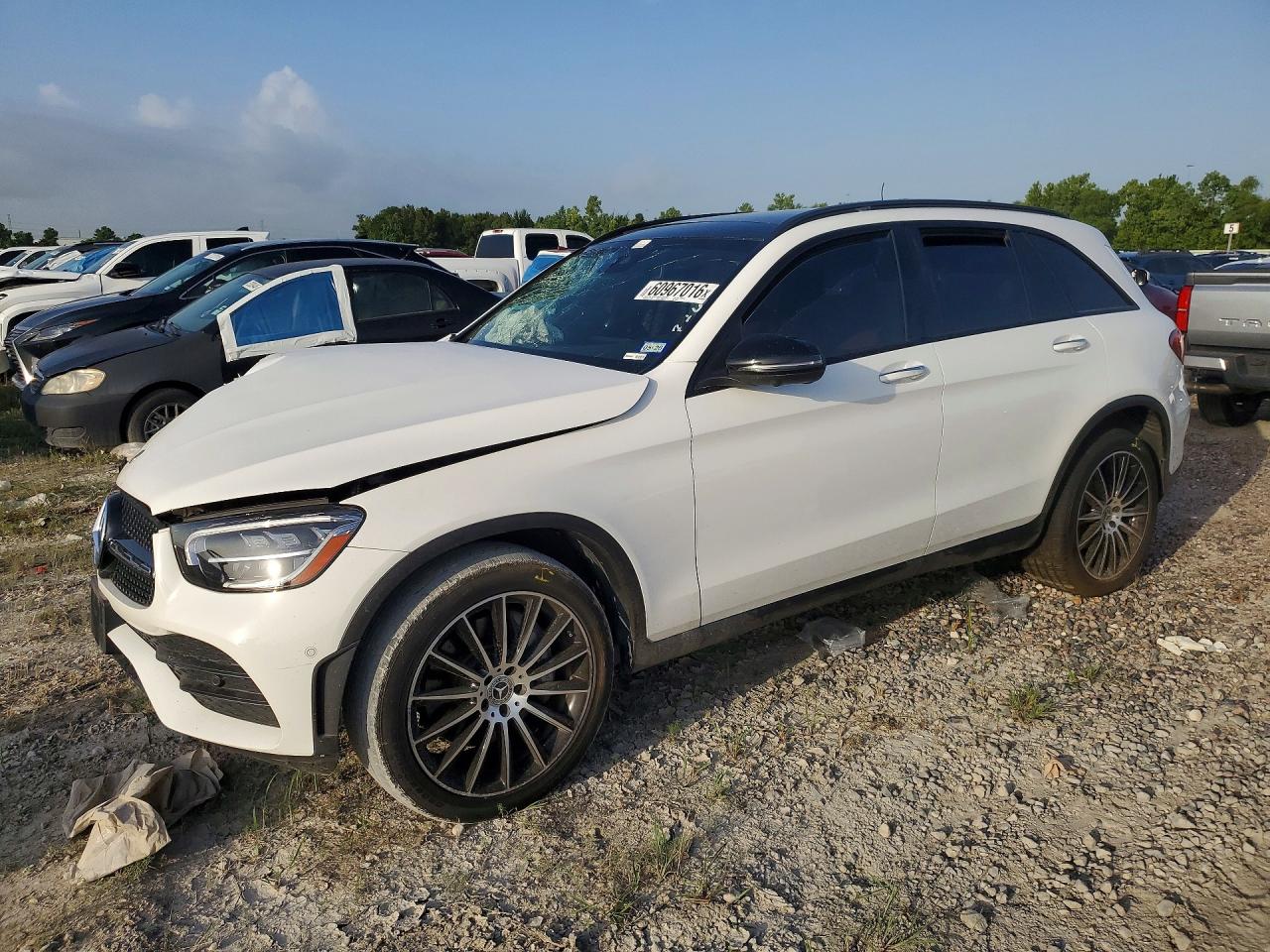 2022 MERCEDES-BENZ GLC 300