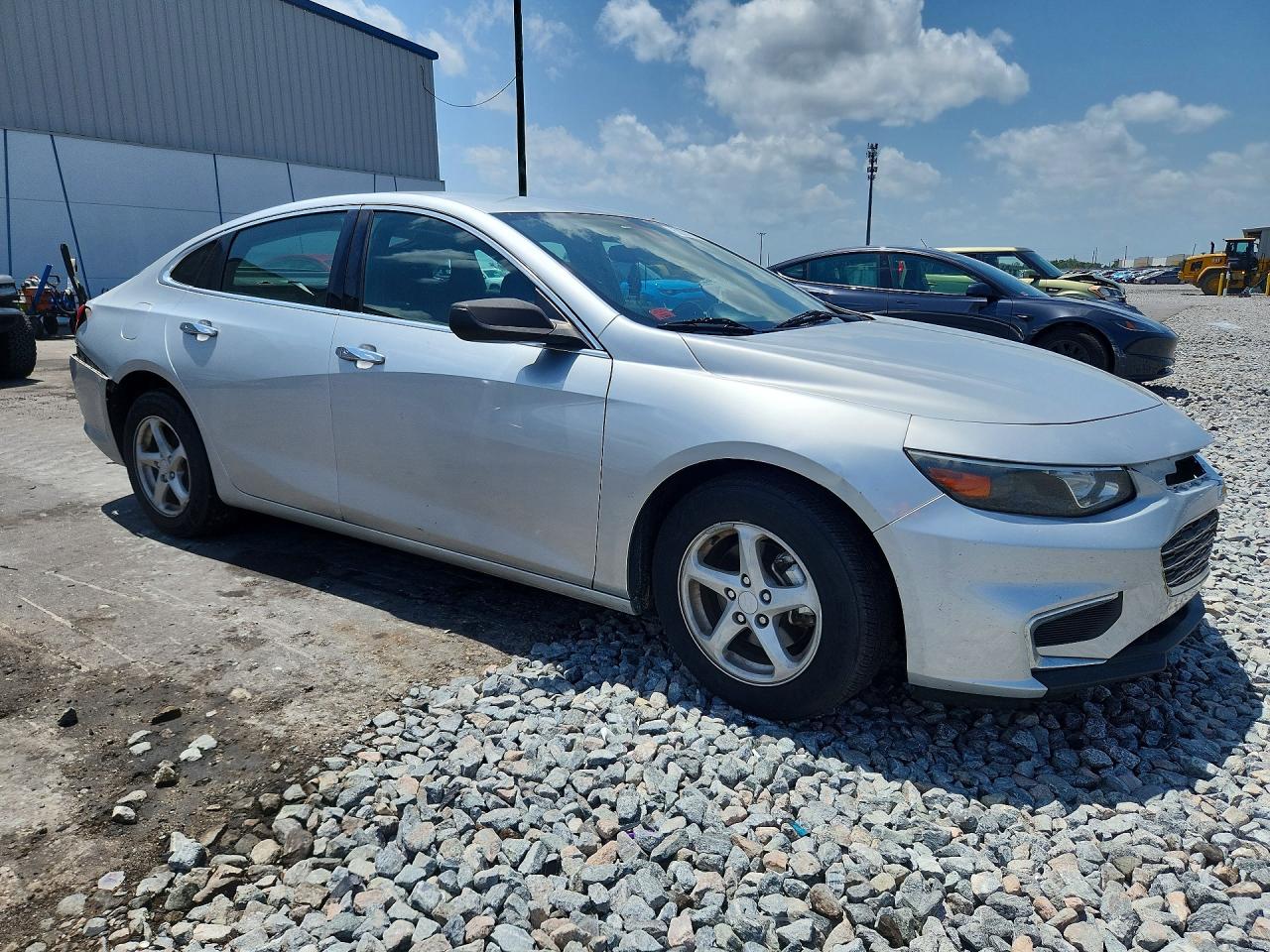 2017 CHEVROLET MALIBU LS — снимка 4