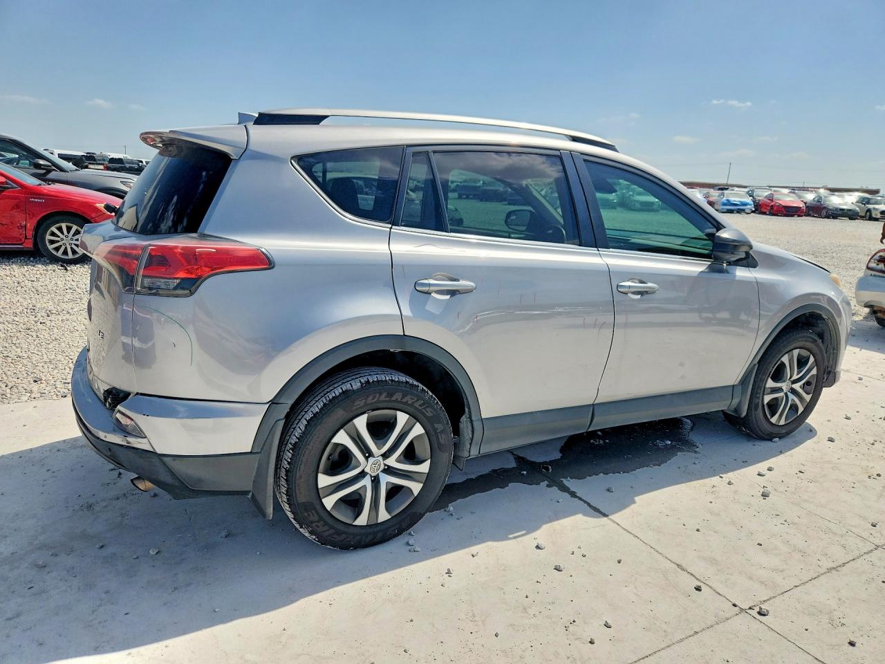 2017 TOYOTA RAV4 LE — снимка 4