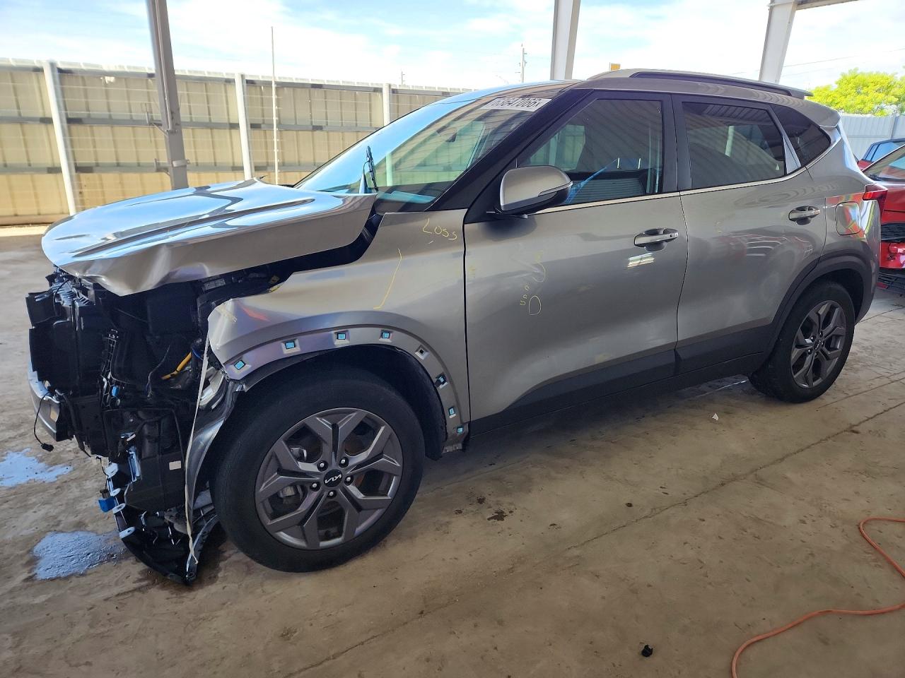 2024 KIA SELTOS S