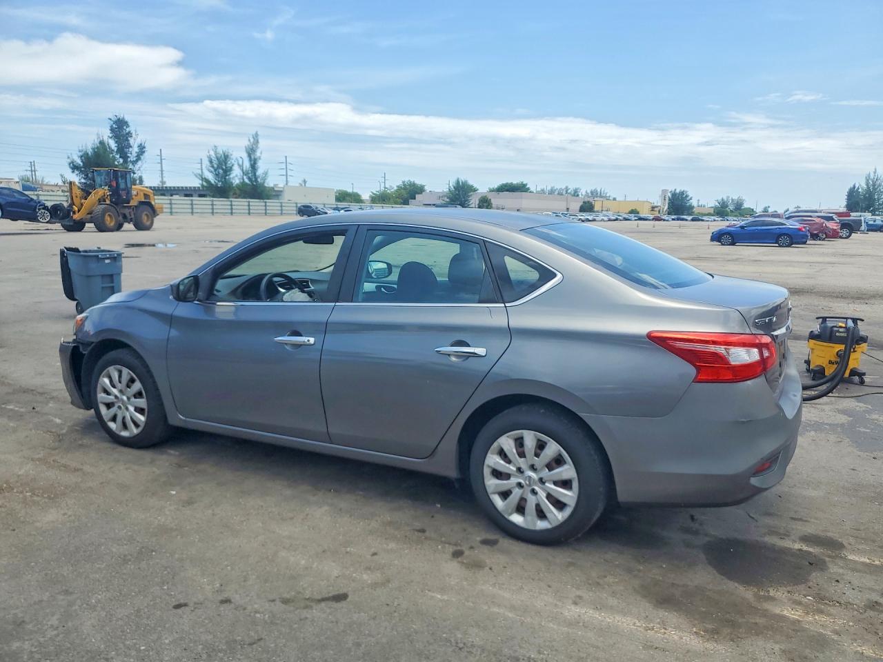 2016 NISSAN SENTRA S — снимка 2