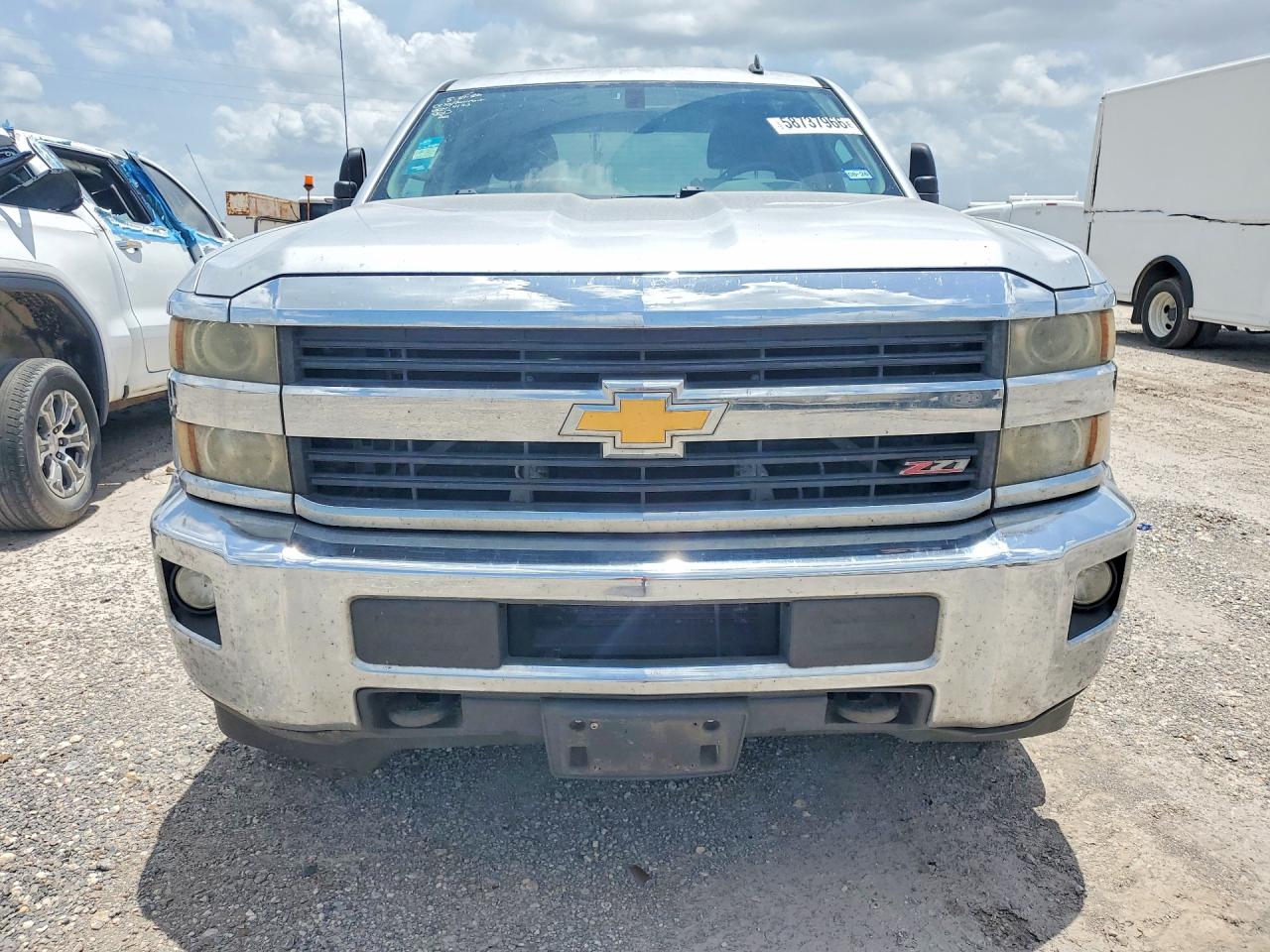 2015 CHEVROLET 2500 4X4 — снимка 5