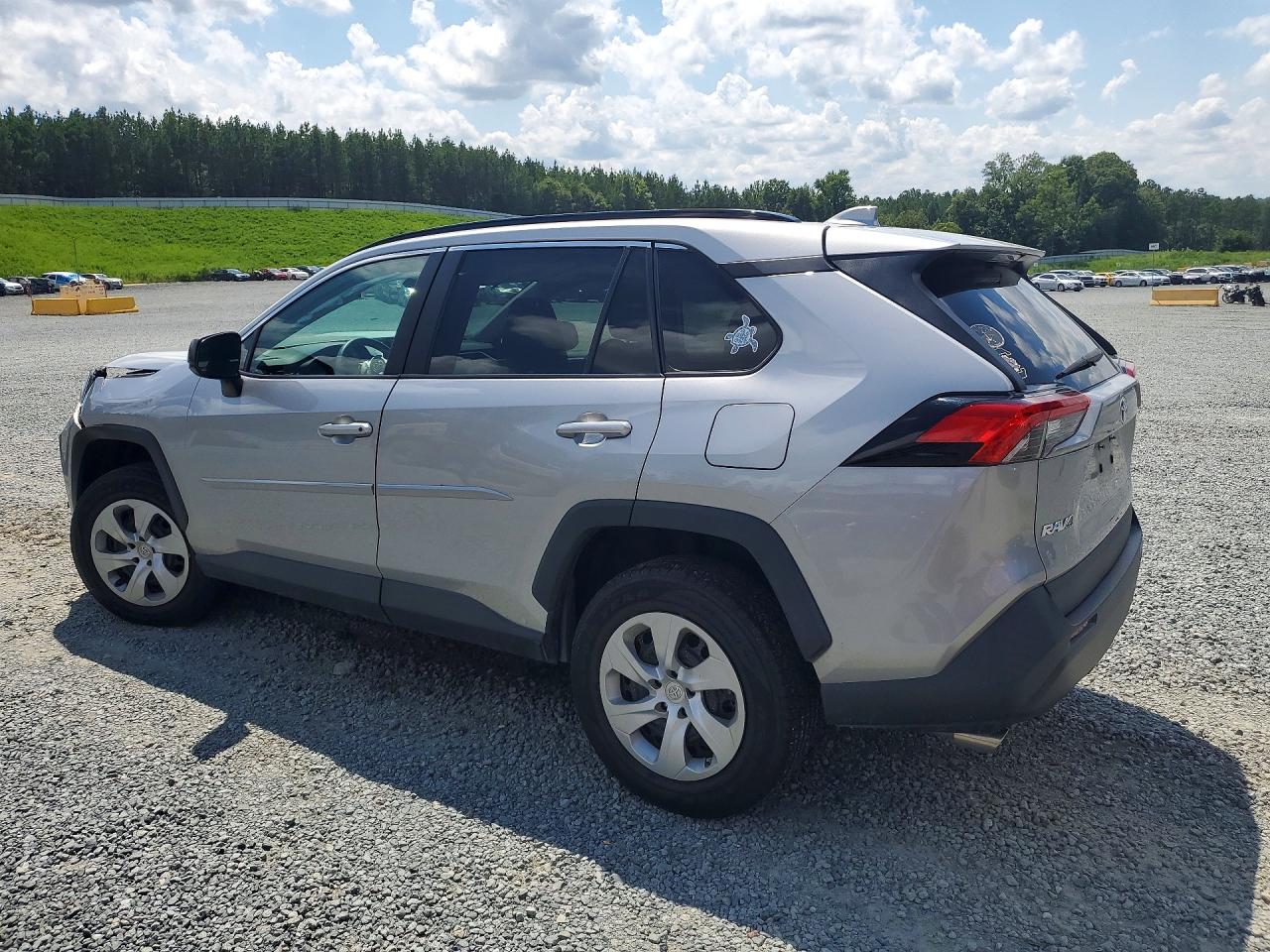 2020 TOYOTA RAV4 LE — снимка 2