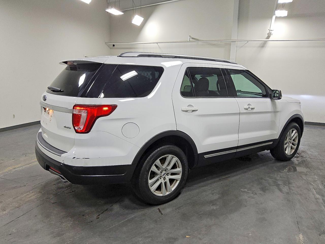 2018 FORD EXPLORER XLT — снимка 3