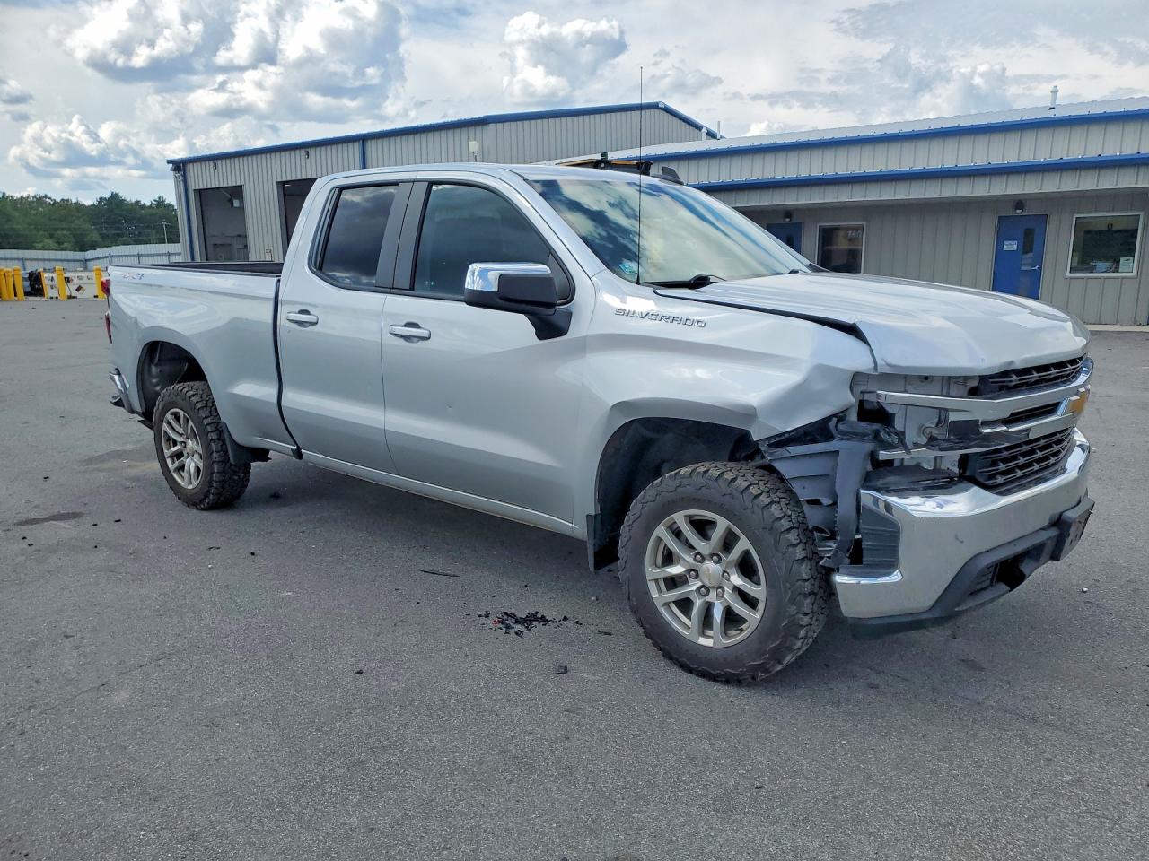 2021 CHEVROLET SILVERADO K1500 LT — снимка 4