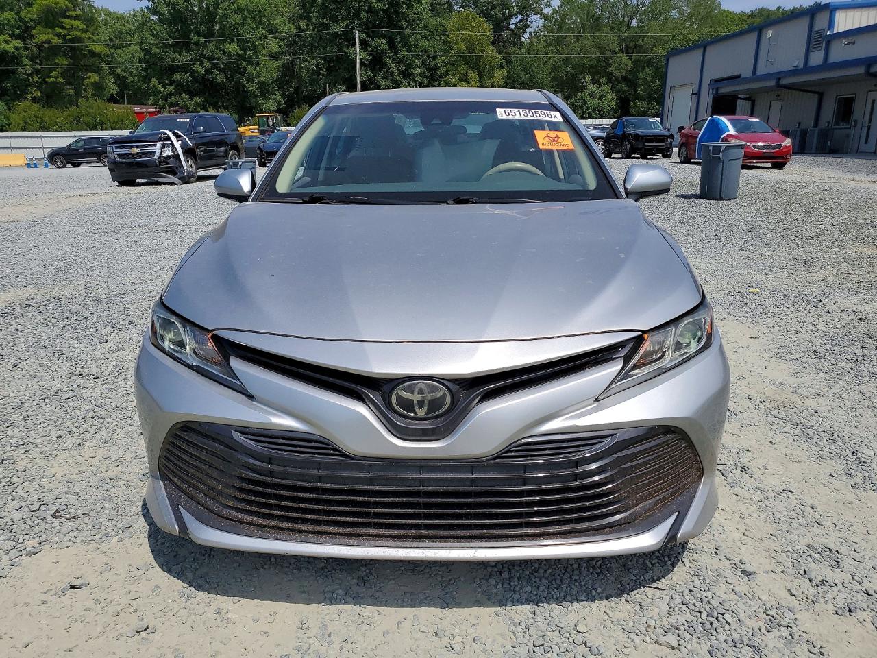 2018 TOYOTA CAMRY LE — снимка 5
