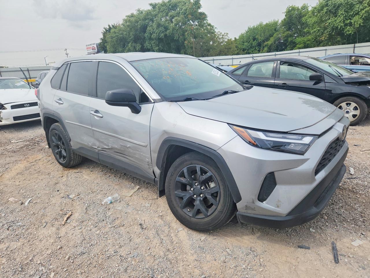 2024 TOYOTA RAV4 LE — снимка 4
