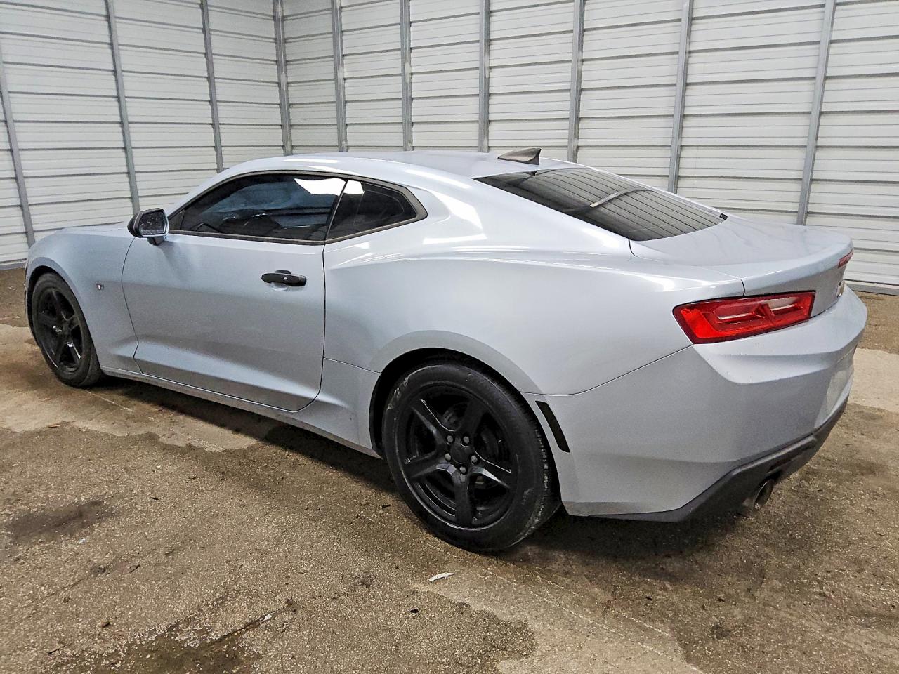 2018 CHEVROLET CAMARO LT — снимка 2
