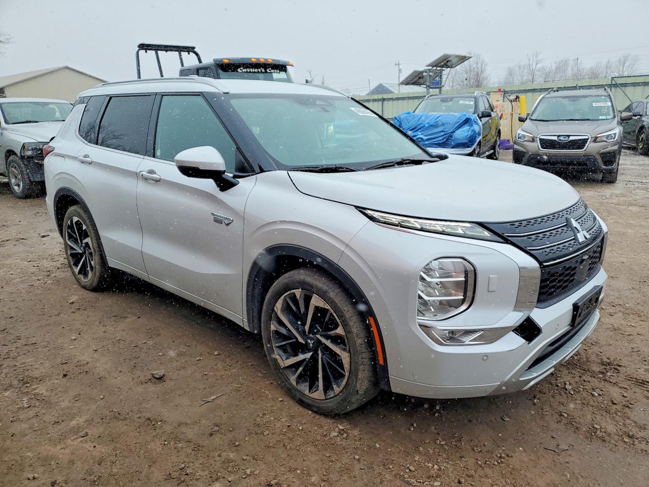 2023 MITSUBISHI OUTLANDER SEL — снимка 4
