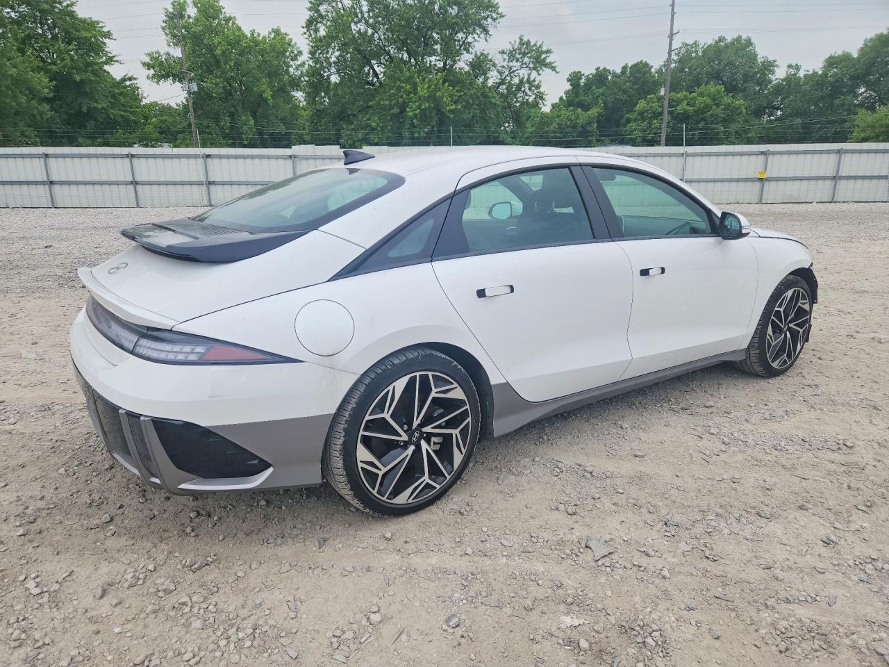 2024 HYUNDAI IONIQ 6 SEL — снимка 3