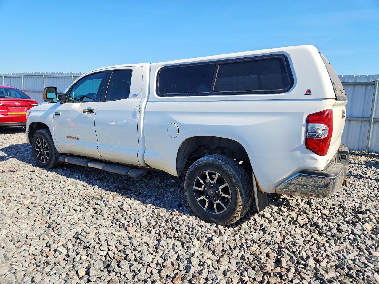 2016 TOYOTA TUNDRA SR5 — снимка 2