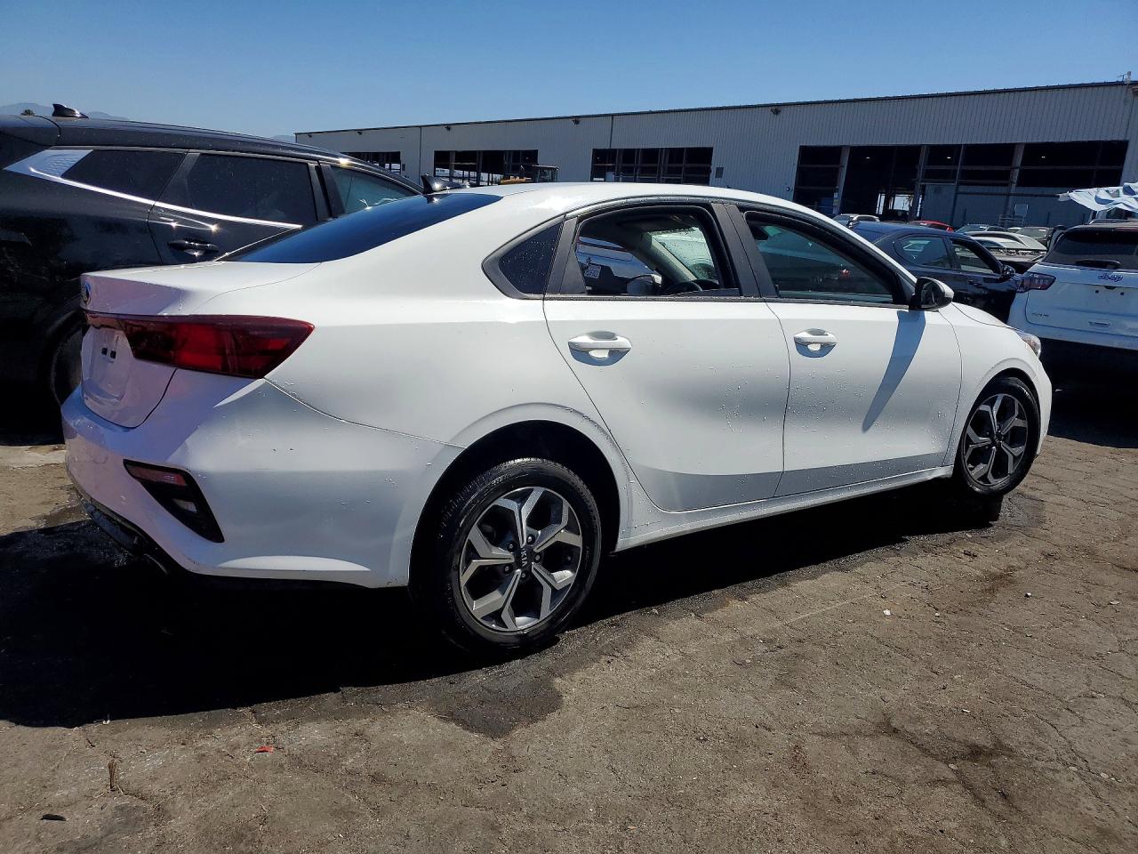 2021 KIA FORTE LXS — снимка 3