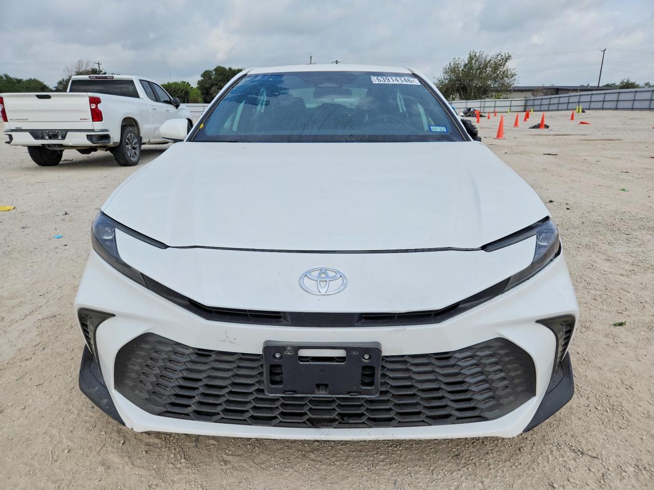2026 TOYOTA CAMRY SE — снимка 5