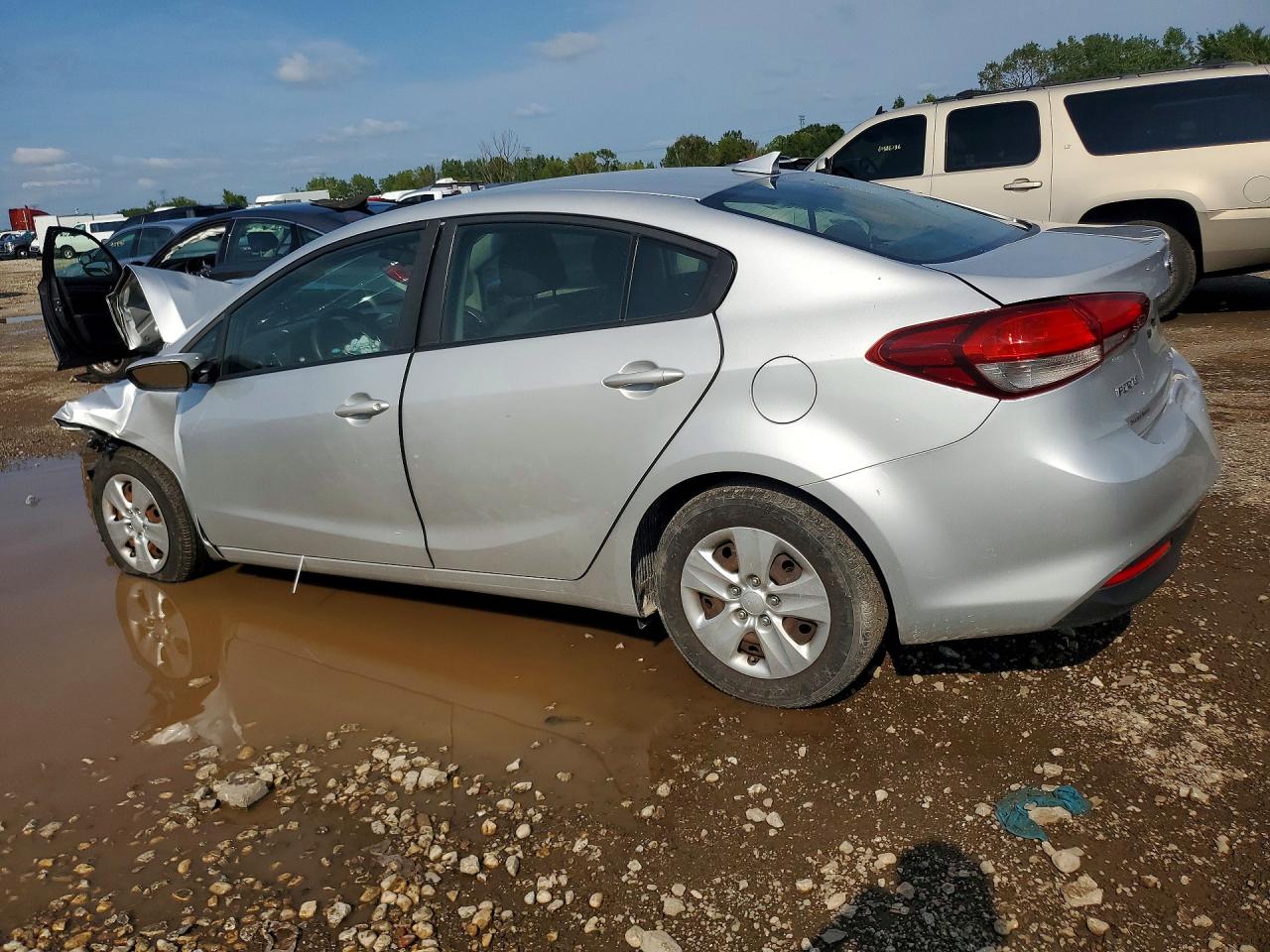 2018 KIA FORTE LX — снимка 2