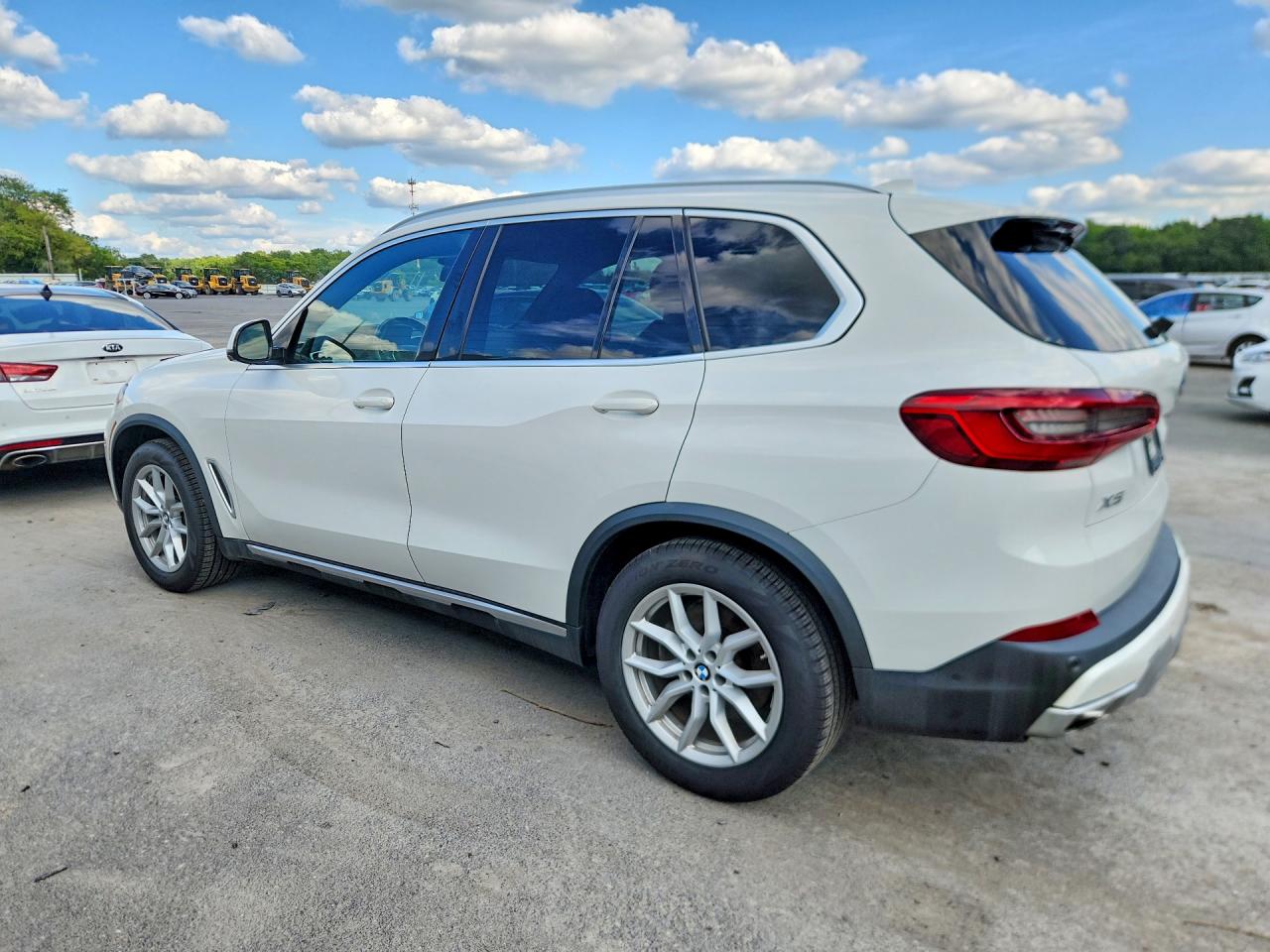 2019 BMW X5 XDRIVE40I — снимка 2