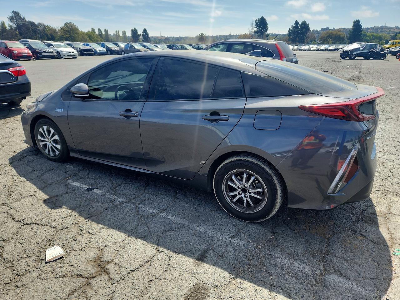 2017 TOYOTA PRIUS PRIME PREMIUM — снимка 2