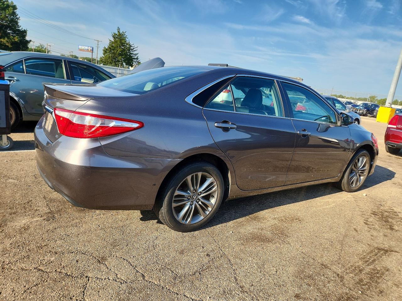 2017 TOYOTA CAMRY SE — снимка 3