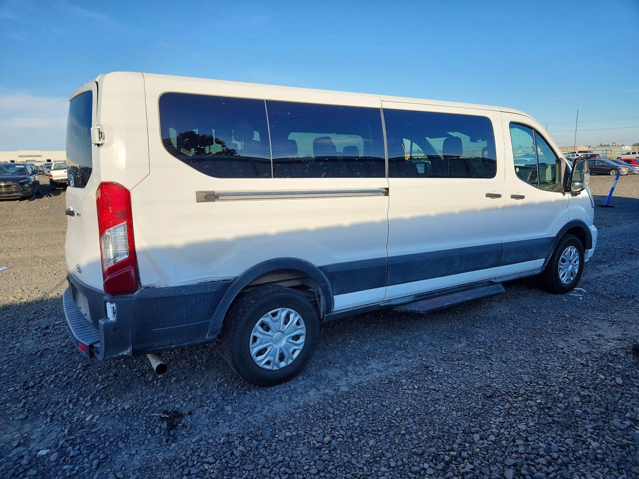 2026 FORD TRANSIT T-350 — photo 3