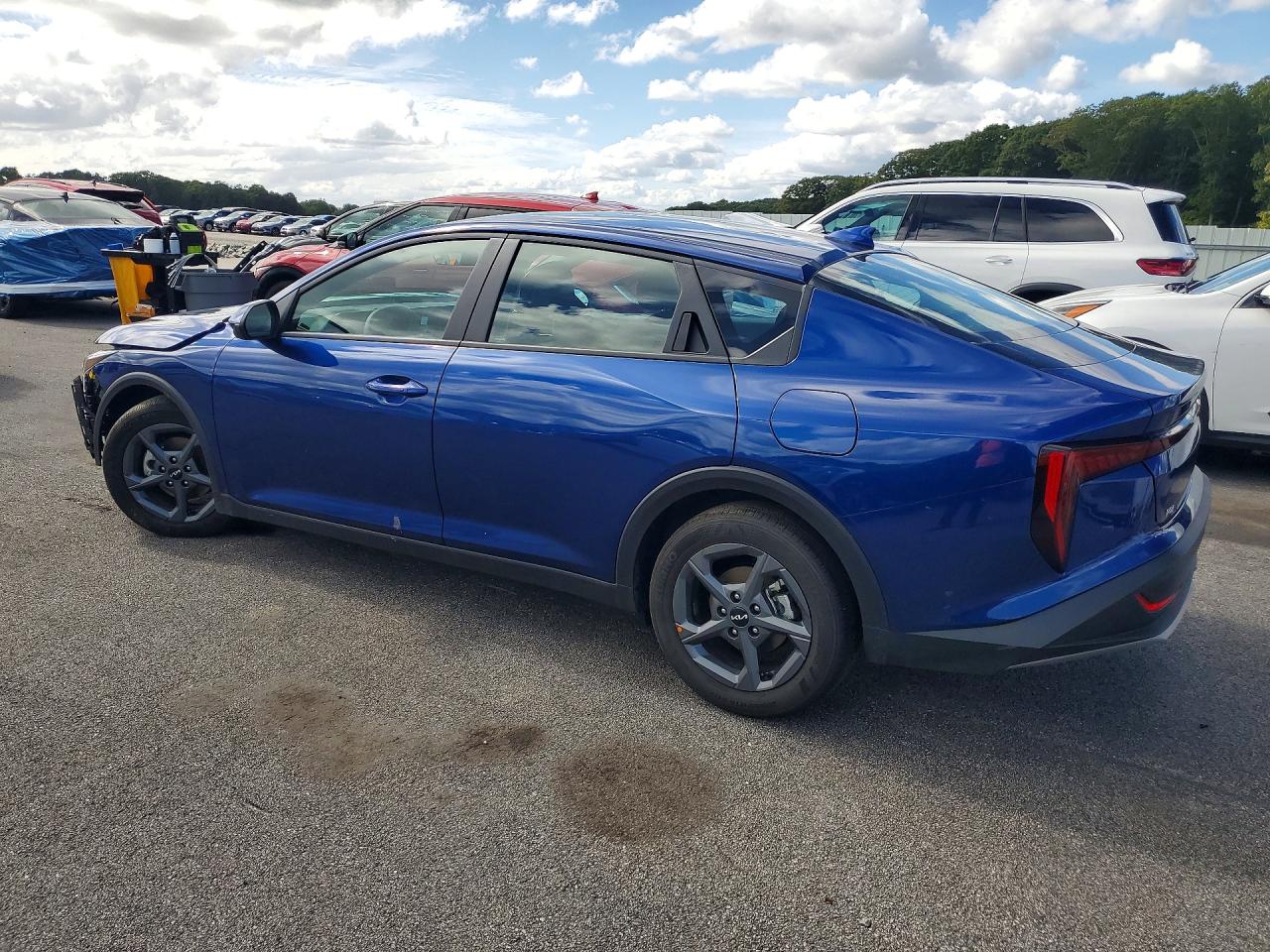 2026 KIA K4 LXS — снимка 2