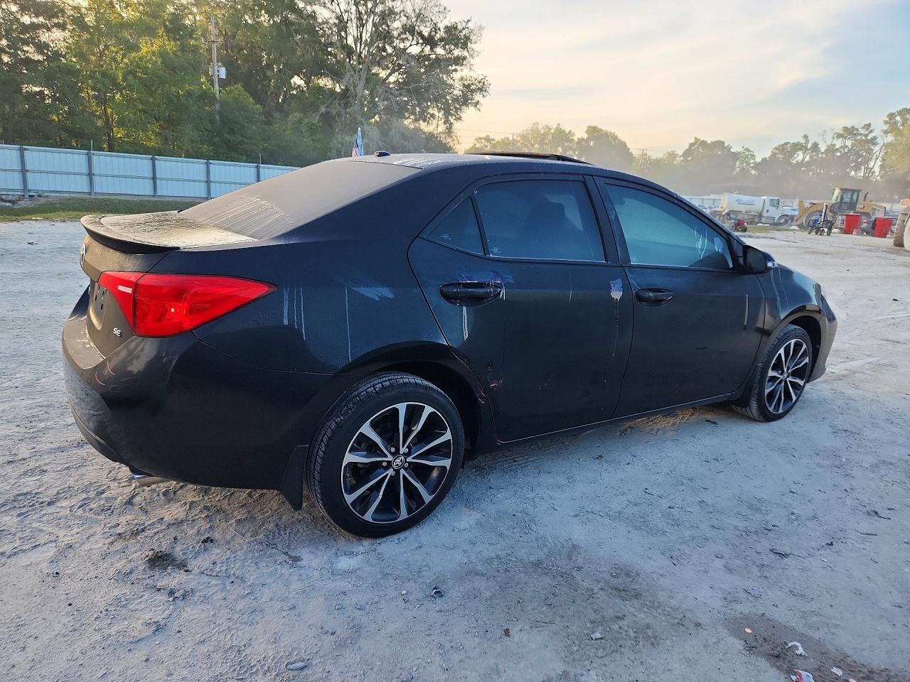 2018 TOYOTA COROLLA SE — снимка 3
