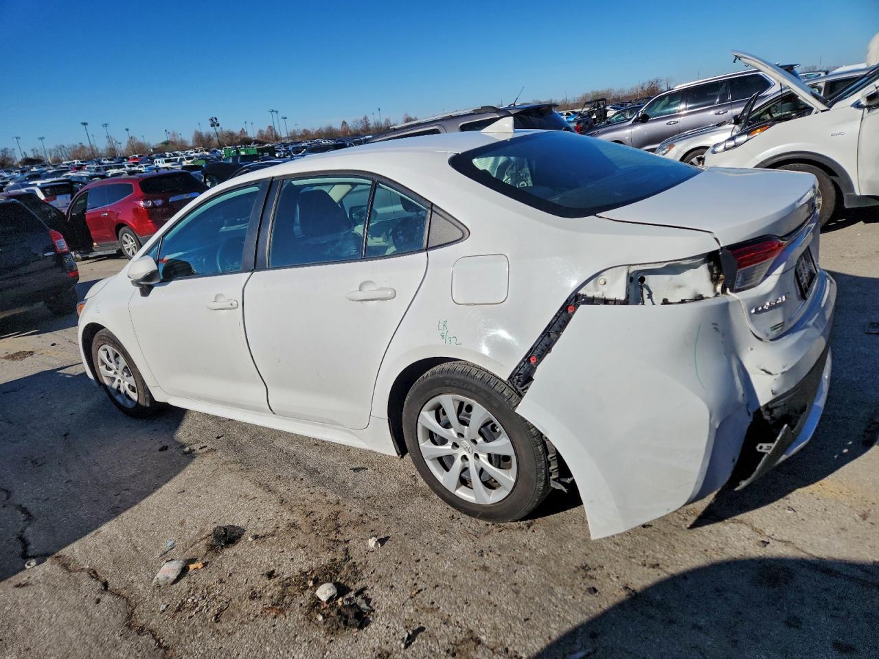 2022 TOYOTA COROLLA LE — снимка 2
