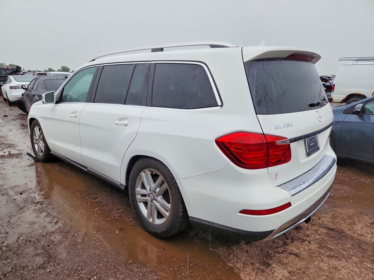2014 MERCEDES-BENZ GL 450 4MATIC — снимка 2
