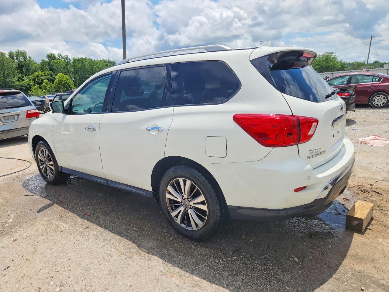 2020 NISSAN PATHFINDER SL — снимка 2