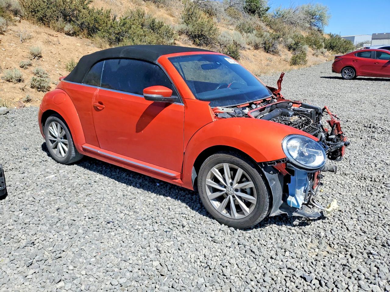 2018 VOLKSWAGEN BEETLE S — снимка 4