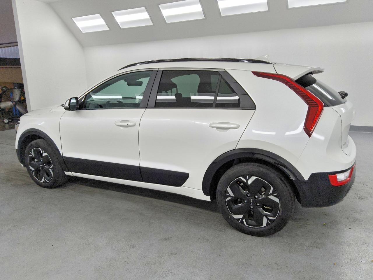 2024 KIA NIRO WIND — снимка 2