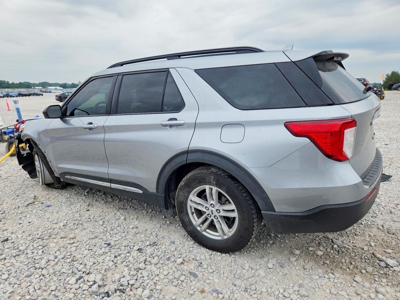 2020 FORD EXPLORER XLT — снимка 2