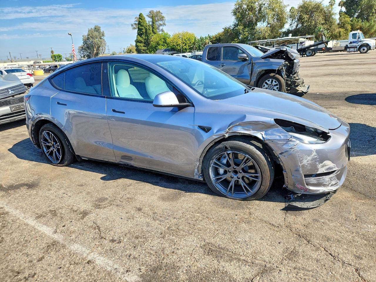 2025 TESLA MODEL Y — снимка 4