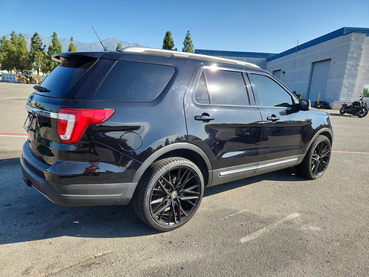 2019 FORD EXPLORER XLT — снимка 3