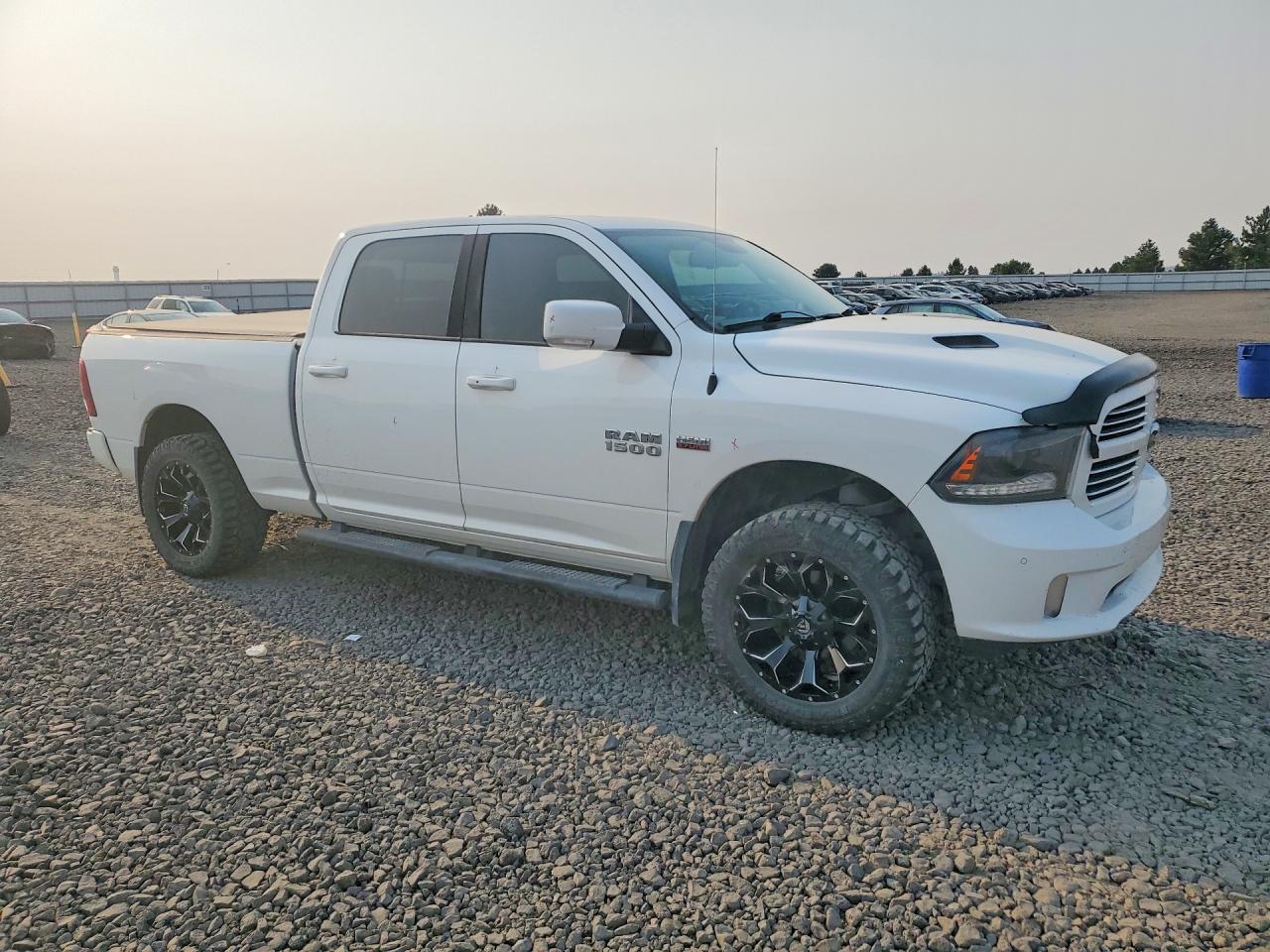 2015 RAM 1500 SPORT — снимка 4